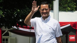Juliari Batubara, Politikus PDIP Pertama yang Tiba di Istana