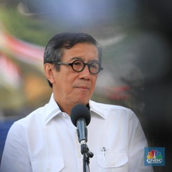 Kasus Harun Masiku, Dirjen Imigrasi Ronny Sompie Dicopot