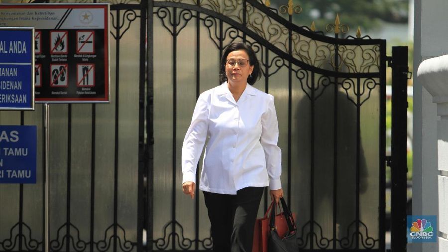 Sri Mulyani Indrawati resmi mengumumkan dirinya akan kembali membantu Presiden Joko Widodo (Jokowi) di periode kedua ini.