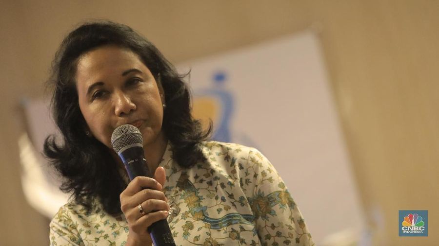 Rini Soemarno pamitan di Kementerian BUMN.