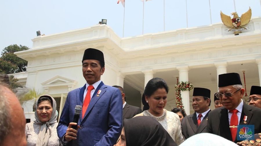 Serius Mau Beri 'Gaji' untuk Pengangguran, Ini Fokus Jokowi