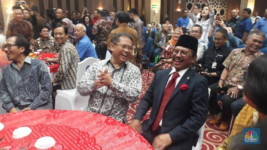 Johnny Plate mengatakan pekerjaan kominfo ke depan adalah menciptakan lebih banyak unicorn dan decacorn hingga hectocorn