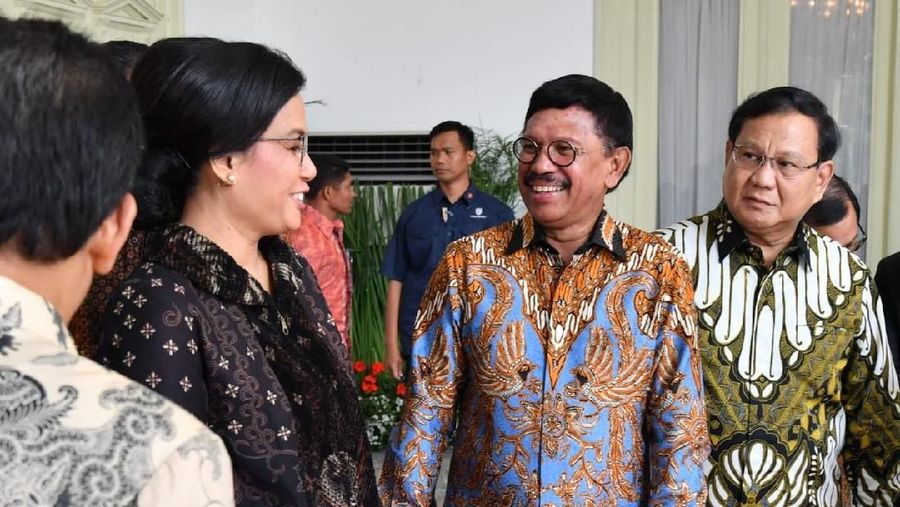 Suasana akrab tampak terlihat sebelum pengumuman pagi ini.