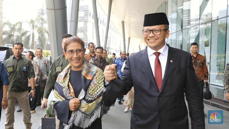 Menteri Kelautan dan Perikanan periode 2019-2024 Edhy Prabowo menghadiri acara pisah-sambut di Kementerian Pertanian (KKP).