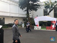 Mendikbud Nadiem Makarim: Lulusan Harvard & Pendiri Gojek