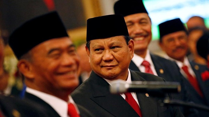 Head of Gerindra Party Prabowo Subianto, who was the former rival of Indonesian President Joko Widodo in April's election, looks on before taking his oath as appointed Defense Minister during the inauguration at the Presidential Palace in Jakarta, Indonesia, October 23, 2019. REUTERS/Willy Kurniawan