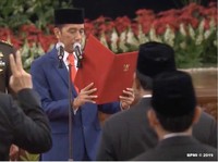 Simak! Perintah Pertama Jokowi ke Menteri Tito Karnavian