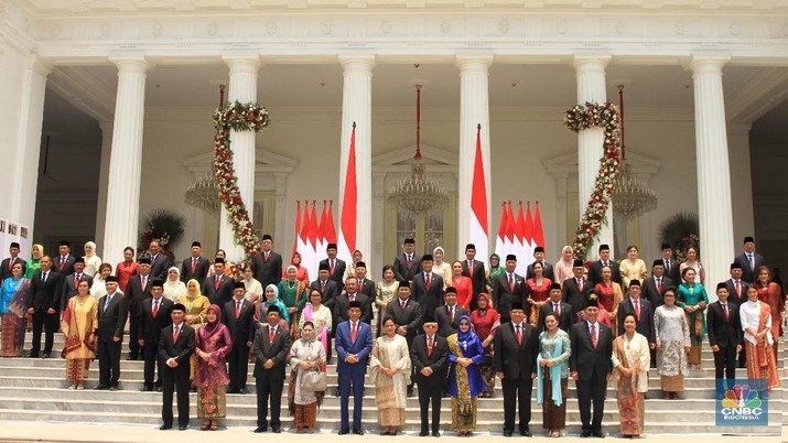 Pendamping Para Menteri Kabinet Indonesia Maju (CNBC Indonesia/Tri Susilo)
