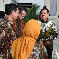 Terbongkar! Data Kebocoran Uang Negara Rp 300 Triliun dari Luhut