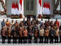 Jokowi ke Menlu Retno: Perkuat Diplomasi Ekonomi