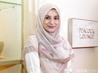 Fesyen & Kuliner, Ini Rantai Bisnis  Dakwah Shireen Sungkar