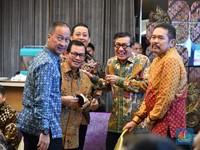 Lah, Menteri Usia 20-25 Tahunnya Mana Nih Pak Jokowi?