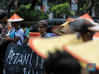 Cukai Naik Plus Tembakau Impor, Petani akan Ngadu Istana