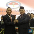 Serah terima jabatan Menteri Pertahanan periode 2014-2019 Ryamizard Ryacudu dan Menteri Pertahanan periode 2019-2024 Prabowo Subianto. (CNBC Indonesia/Andrean Kristianto)