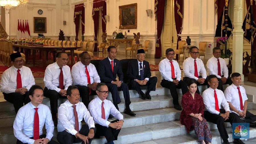 Wakil Menteri Pertahanan Wahyu Trenggono akan mendampingi Menhan Prabowo Subianto