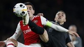 Menjamu Vitoria, Arsenal lebih dulu tertinggal 0-1 setelah tim tamu mencetak gol lewat Marcus Edwards pada menit delapan. (AP Photo/Alastair Grant)