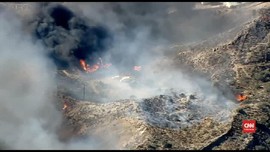 VIDEO: Ratusan Hektare Lahan di Los Angeles Hangus Terbakar