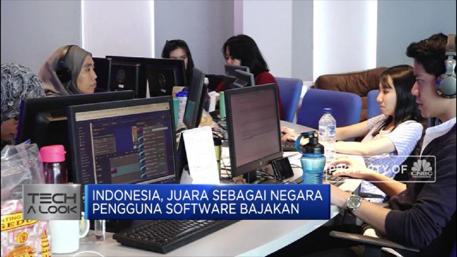 Wah! Indonesia Juara Pengguna Software Bajakan (CNBC Indonesia TV)