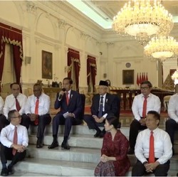 Ekonom Mahendra Siregar Resmi Jadi Wamenlu, Ini Kata Jokowi