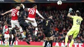 Arsenal baru mampu menyamakan kedudukan melalui sundulan Gabriel Martinelli pada menit ke-32. (AP Photo/Alastair Grant)