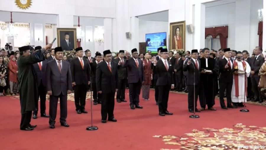 Presiden Joko Widodo (Jokowi) secara resmi melantik 12 wakil menteri