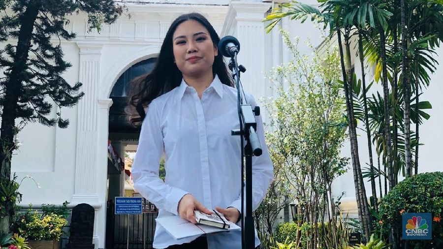 Apa sebenarnya alasan Jokowi memilih putri pengusaha Hari Tanoesoedibjo ini menjadi wakil menteri?