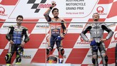 Marc Marquez berhasil meraih kemenangan ke-11 di MotoGP 2019. Pebalap asal Spanyol itu juga sukses melewati rekor kemenangan Mick Doohan (54) bersama Honda. (AP Photo/Andy Brownbill)