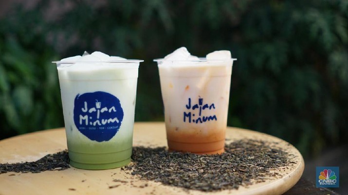Bisnis Minuman Receh, Pria ini Raup Omzet Rp 15 Juta/Bulan! Bisnis ini dijalankan bersama sejumlah kawannya.