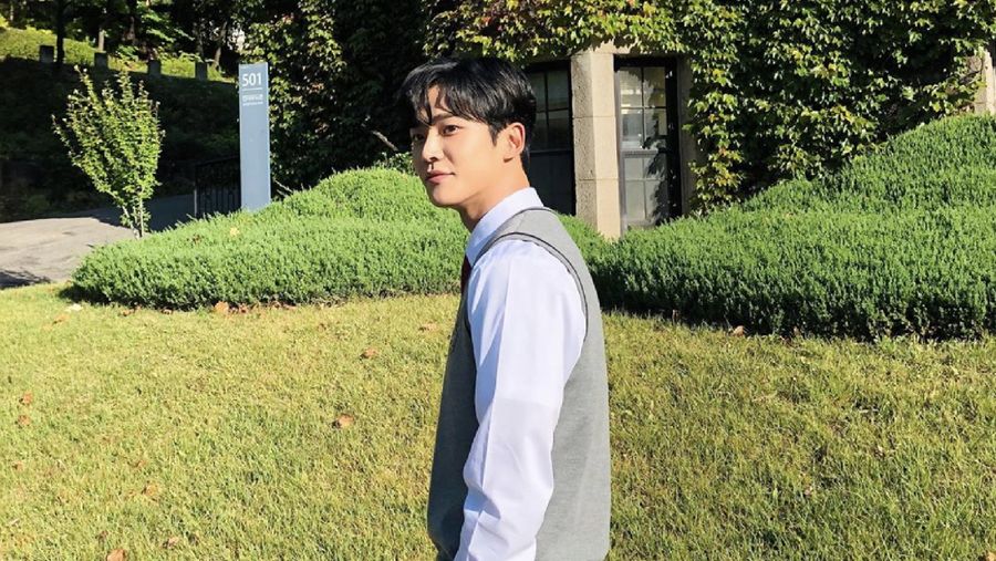 Rowoon (screenshot instagram @krwo_on)
