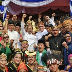 Hayo Ngaku! Nadiem: Anak Muda Paling Sulit Ikut PJJ