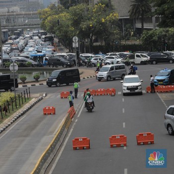 Tangkal Demo Tolak UU KPK, Jalan Medan Merdeka Barat Ditutup