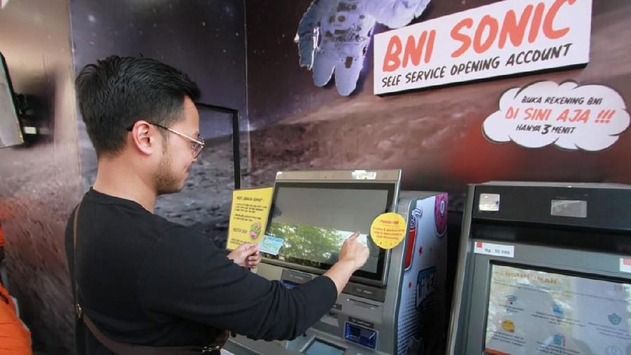 PT Bank Negara Indonesia Tbk (BBNI) mencatat hingga Oktober 2019, BNI Sonic telah membuka 11.160 rekening baru.