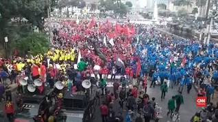 VIDEO: Teriakan 'Revolusi' di Demo 28 Oktober