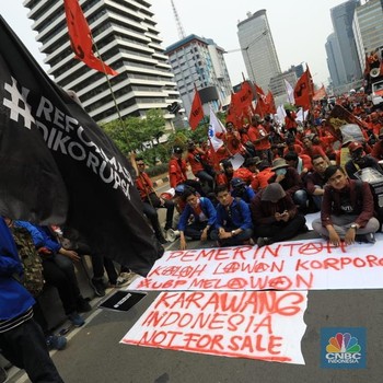 Penampakan Buruh & Mahasiswa yang Berdemo Tolak UU KPK