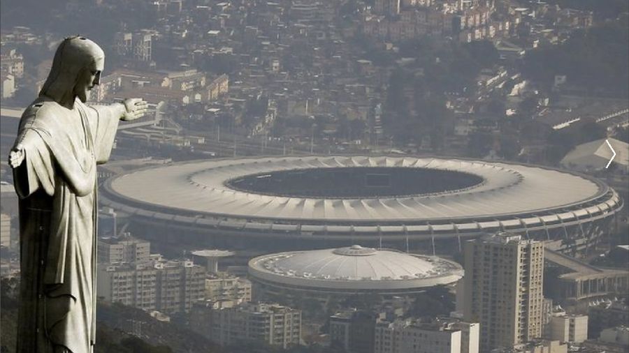 Patung 'Christ the Redeemer' di Rio de Janeiro, Brasil pada 16 Juli 2016 (REUTERS/Ricardo Moraes)