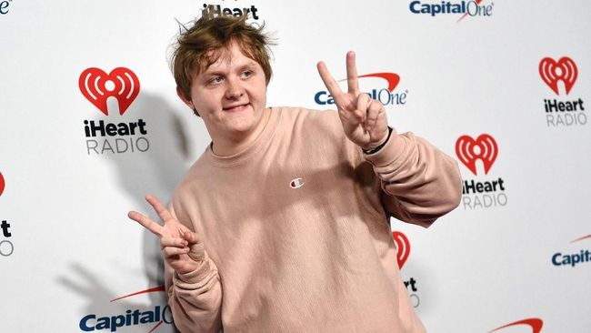 'Someone You Loved' Antar Lewis Capaldi Puncaki Tangga Lagu