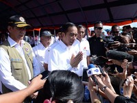 Korban Gempa Dapat Rp 50 Juta, Jokowi: Tak Cukup Terserah