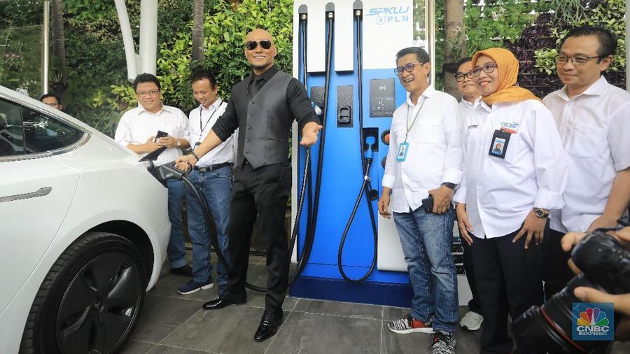 Kemenhub sebut aturan uji coba mobil listrik tinggal selangkah lagi 