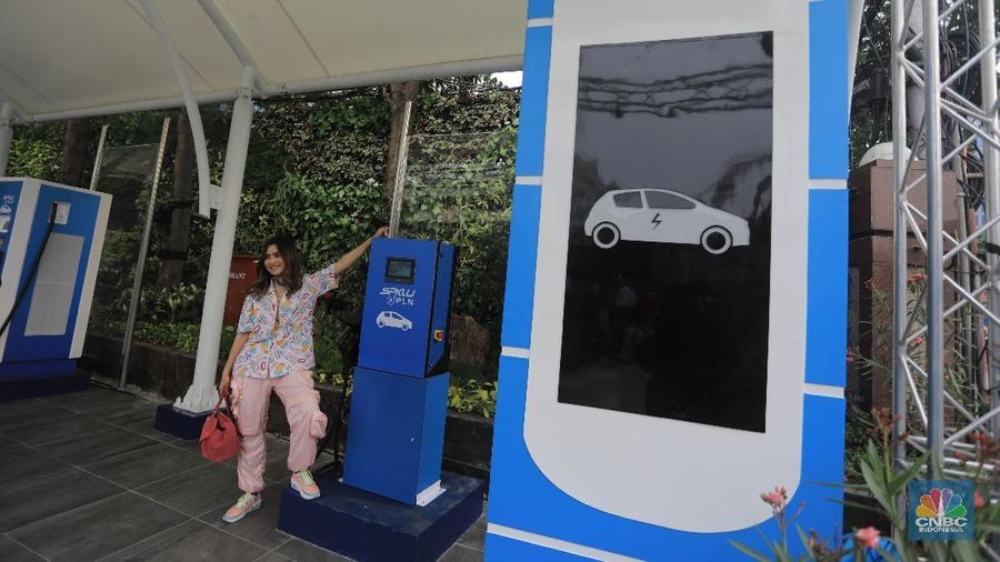 SPKLU PLN ultra-fast charging berkapasitas 150 kiloWatt ini mampu mengisi energi mobil listrik dari kosong hingga penuh dalam waktu sekitar 20 menit.