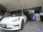Pakai Mobil Listrik Lebih Murah, RI Pilih Impor BBM