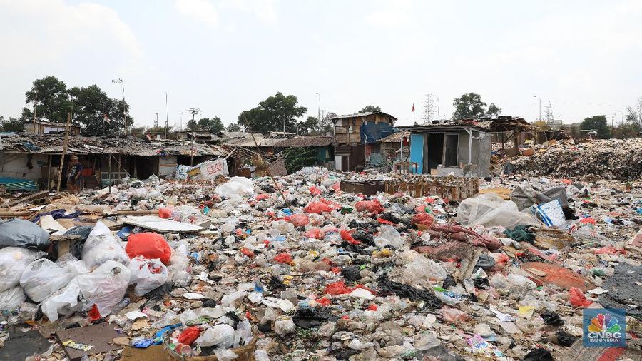 Kota Bekasi sedang menggiatkan program Kotaku dengan merombak lingkungan dan hunian warga di sembilan kelurahan yang menjadi prioritas pemerintah.