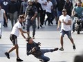 FOTO: Demonstran Libanon Adu Jotos dengan Pendukung Hizbullah