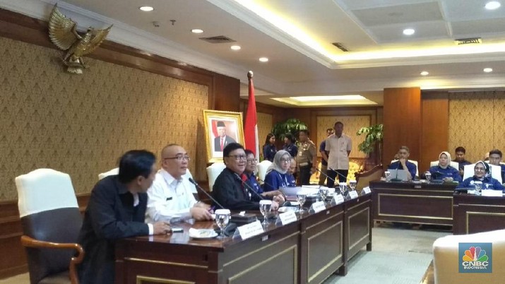 MenPAN-RB Tjahjo Kumolo bergerak cepat membereskan permintaan Presiden Joko Widodo (Jokowi)