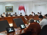 Instruksi Jokowi ke Menteri: Cabut 40 Peraturan Menteri!