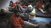 Beberapa milisi ISIS yang ditahan di penjara Kurdi cedera akibat perang. (FADEL SENNA/AFP)