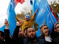 Protes China, Tagar #SaveUyghurSOS Menggema di Twitter