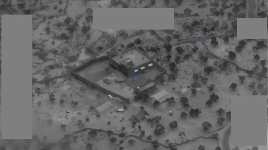 Komando Pusat Militer Amerika Serikat (AS) baru saja merilis rekaman dari serangan yang mengakibatkan kematian pemimpin ISIS Abu Bakar al-Baghdadi di Suriah.