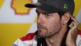Pebalap LCR Honda Cal Crutchlow berbicara di konferensi pers MotoGP Malaysia 2019. Crutchlow belum pernah merebut podium di MotoGP Malaysia. (AP Photo/Vincent Thian)