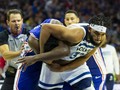 Pemain NBA Kunci Leher Lawan Ala Khabib di UFC