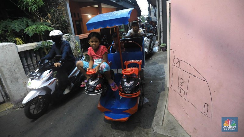 Odong-odong dianggap tak memenuhi persyaratan teknis untuk beroperasi di jalan umum.
